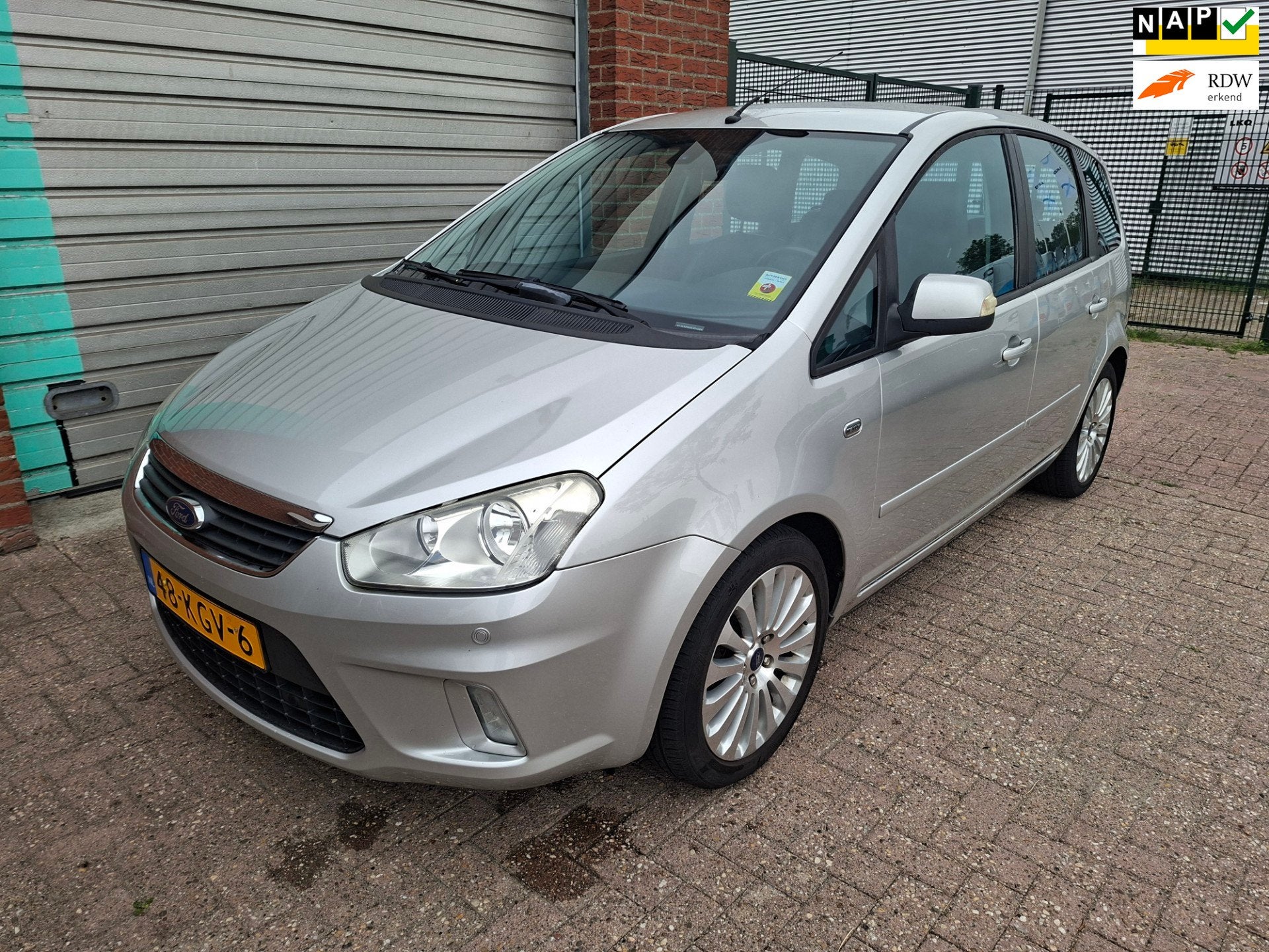 Ford C-Max 1.8-16V Limited Nav clima NAP, Voorwielaandrijving, 125 pk, Gebruikt, 4 cilinders