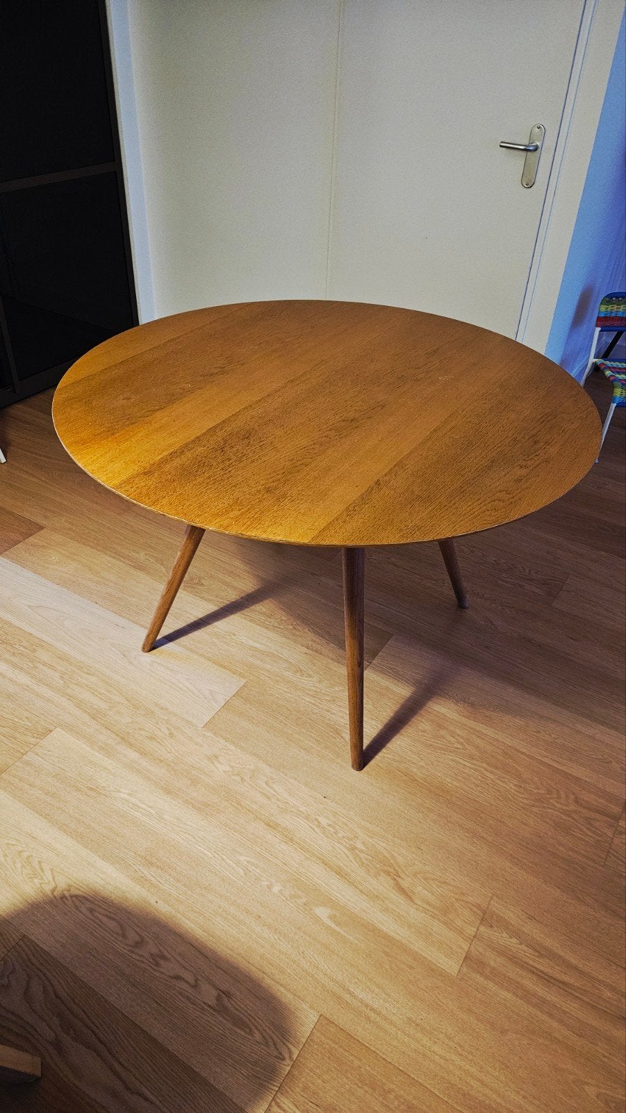 Ronde houten eettafel - 120cm diameter, Huis en Inrichting, Tafels | Eettafels, Ophalen, Rond, Zo goed als nieuw, Vier personen