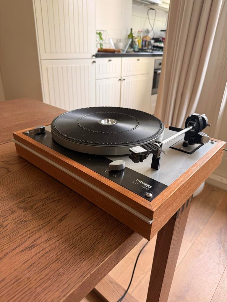 Thorens TD 160 met Shure M95ED - Mechanisch goed, Ophalen, Gebruikt, Platenspeler, Thorens