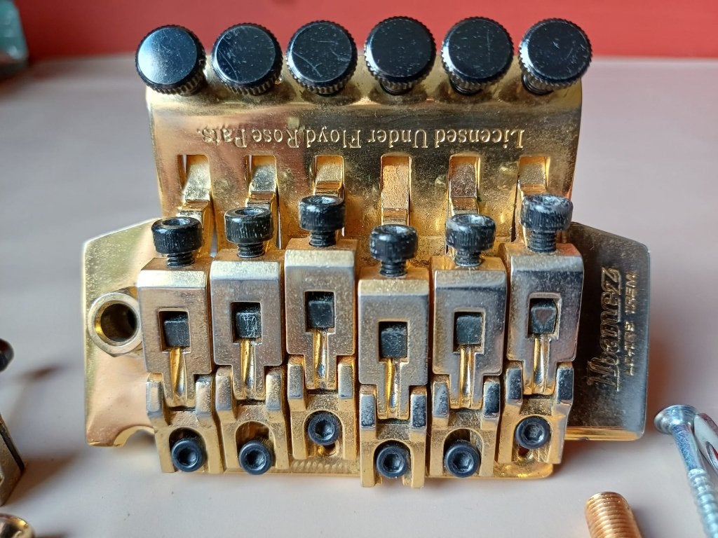 Floyd Rose Lo- TRS Ibanez JEM gitaar floating Japan, Muziek en Instrumenten, Ophalen of Verzenden, Gebruikt, Elektrische gitaar