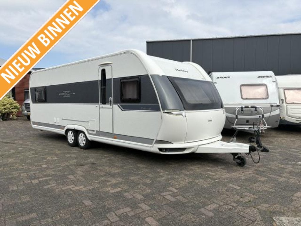 Hobby Prestige 650KFU bj.2016, 6 persoons, nieuwe voortent !, Caravans en Kamperen, Caravans, Rondzit, Tot en met 6, 1500 - 2000 kg