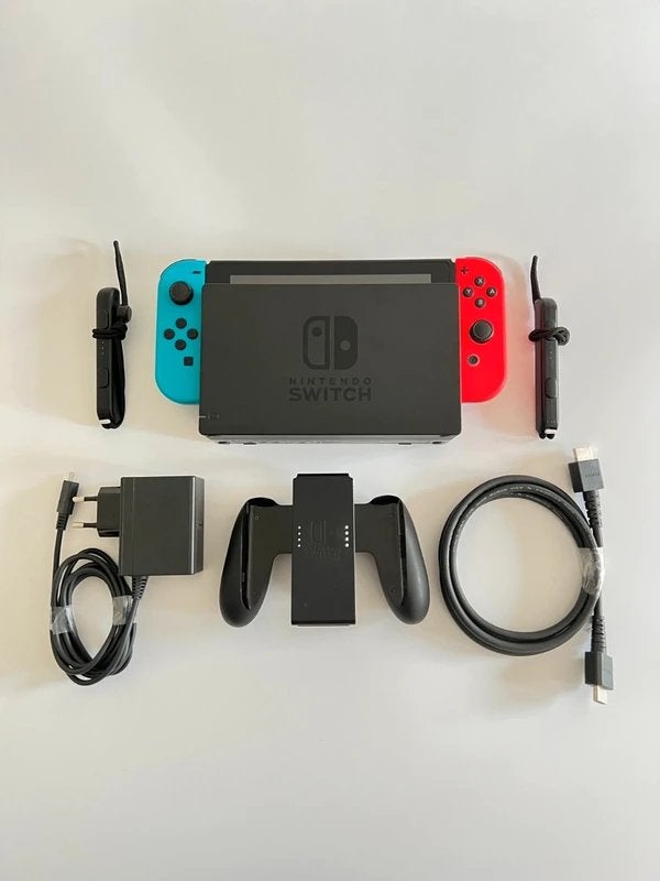 Nintendo Switch, Ophalen of Verzenden, Zo goed als nieuw, Met 2 controllers, Switch 2019 Upgrade