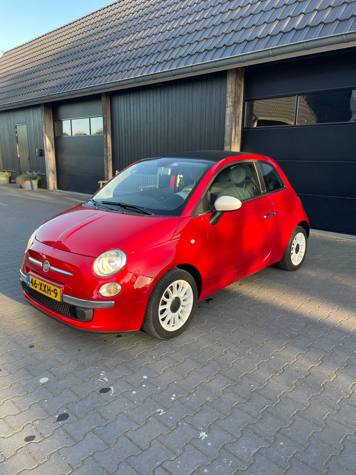 Fiat 500C 0.9 85pk Turbo Twinair 2012 Rood
