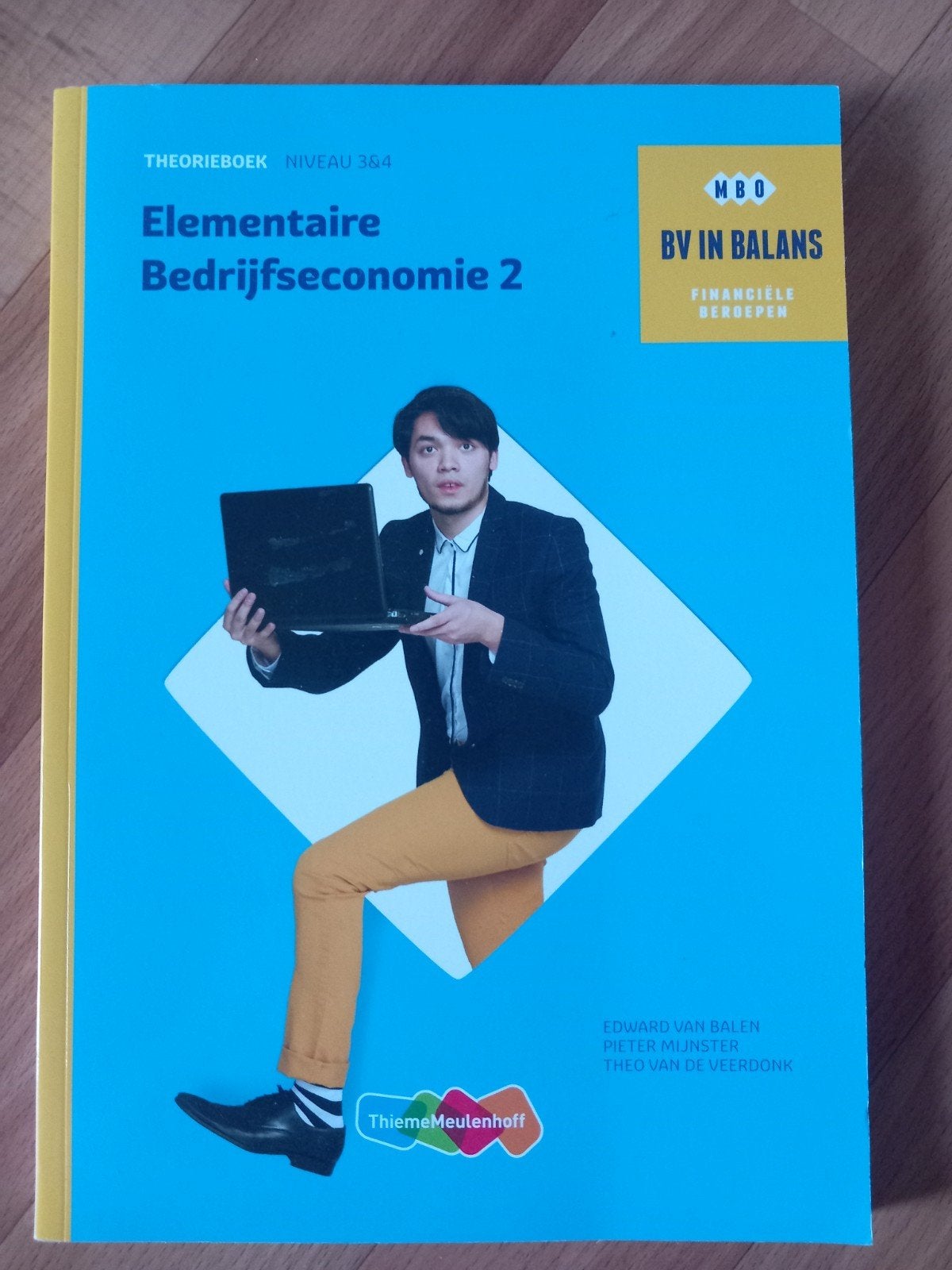 Elementaire Bedrijfseconomie 2 MBO Niveau 3&4, Edward van Balen, Pieter Mijnster, Theo van de Veerdonk, Ophalen of Verzenden, Zo goed als nieuw