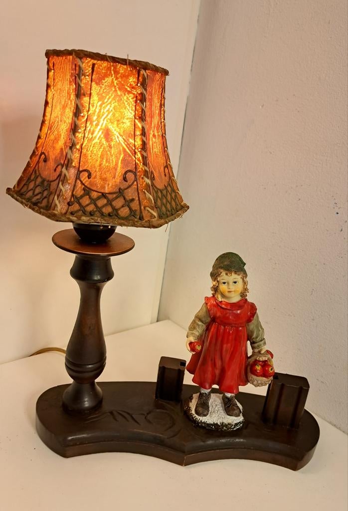 Vintage tafellamp led beeld Schemerlamp
De tafellamp goede, Ophalen, Zo goed als nieuw