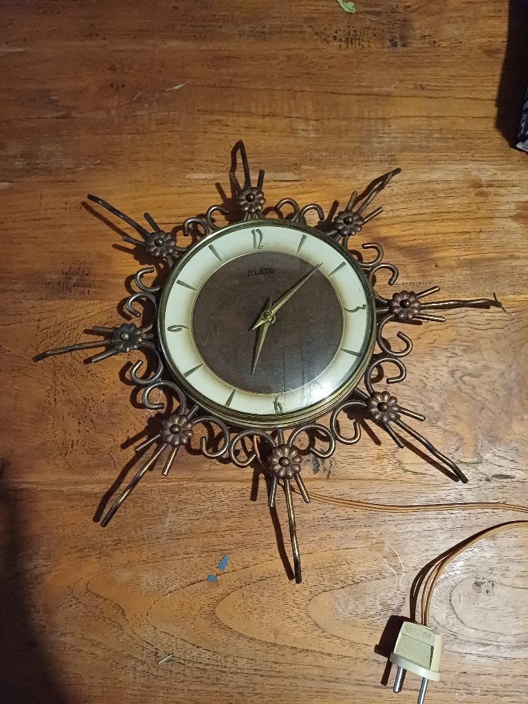 wandklok vintage, elektrisch, Ophalen of Verzenden, Gebruikt, Wandklok