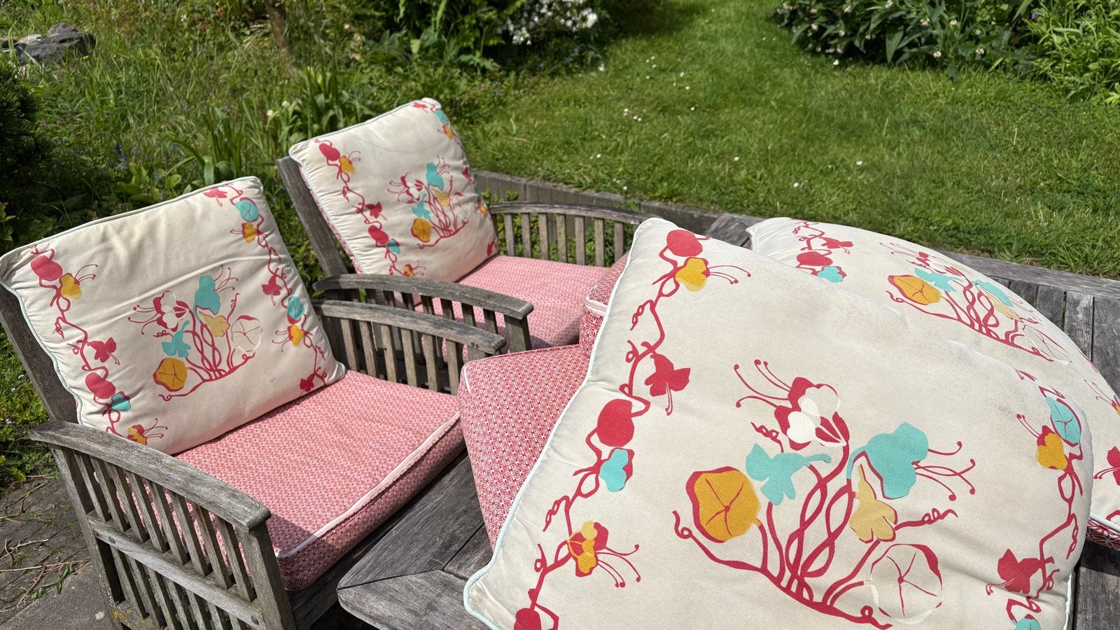 Tuinkussens set - 4 zitkussens en 4 rugkussens, Ophalen, Gebruikt, Meerkleurig, Tuinkussen