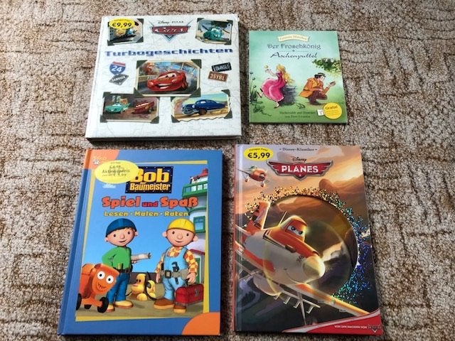 4 duitse kinderboeken: cars mcqueen (126 blz),planes, bob d, Ophalen of Verzenden, Zo goed als nieuw