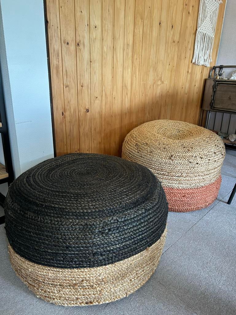 1 of 2 Jute poefen ‘VanRene’ showroom modellen, Huis en Inrichting, Ophalen of Verzenden