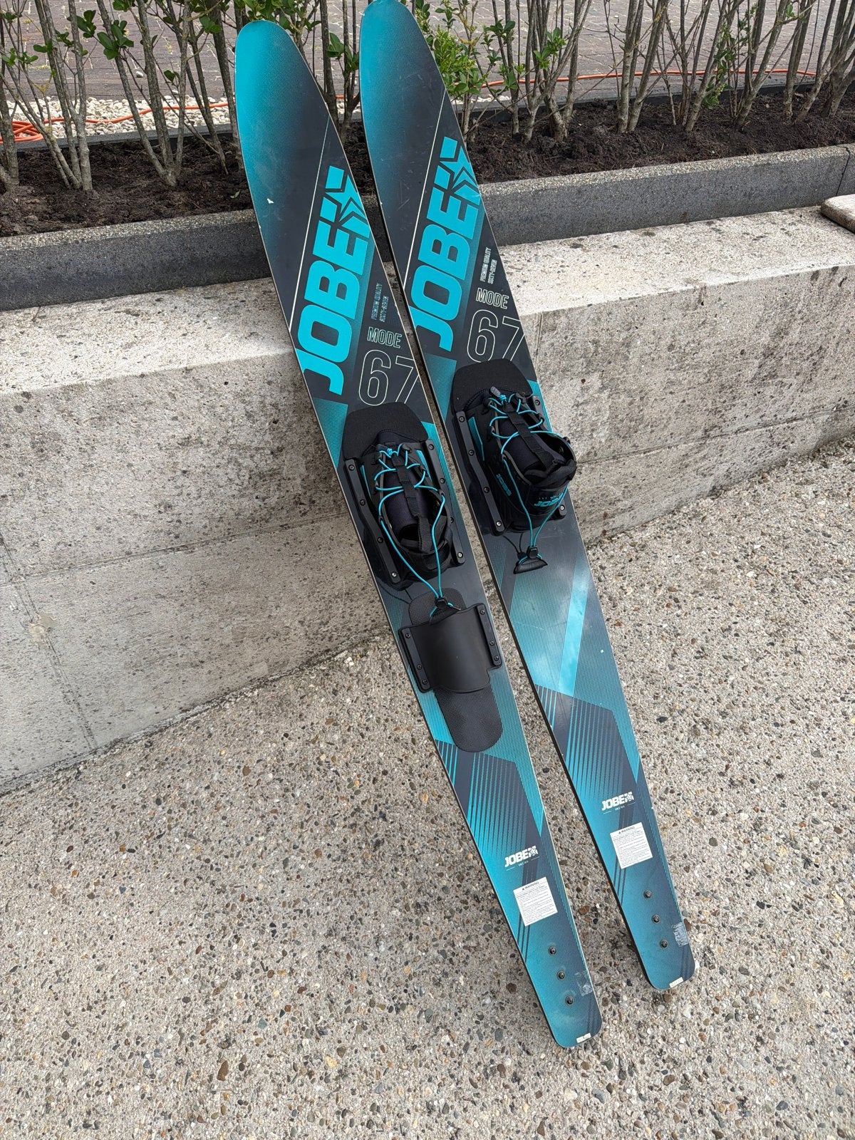 Jobe Waterski's - Zo goed als nieuw, Watersport en Boten, Waterski's, Ophalen of Verzenden, Zo goed als nieuw, 160 cm of meer