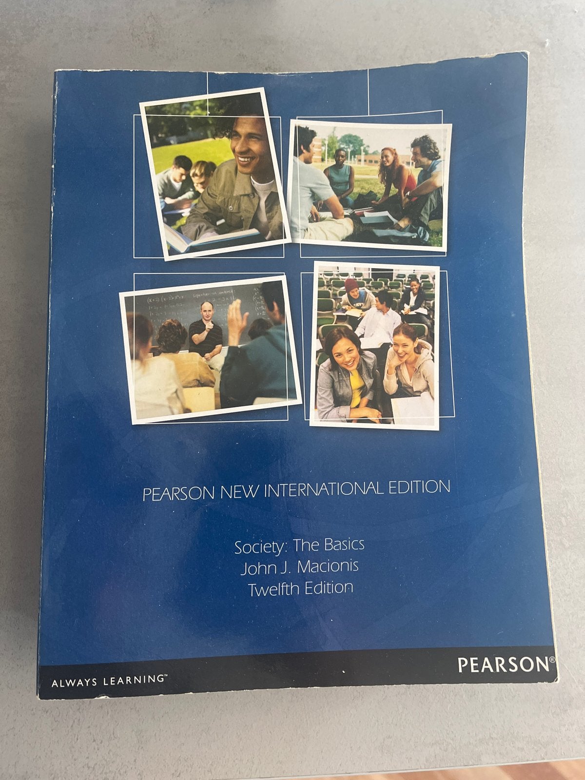 Society: The Basics - John J. Macionis (Twelfth Edition), Verzenden, Gamma, Gelezen, HBO