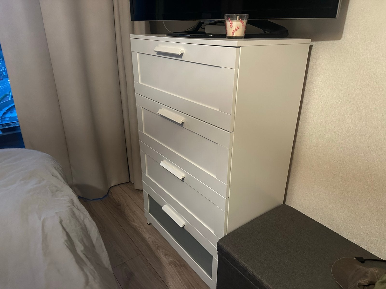 Ikea Brimnes Kast - Witte Ladekast met 4 Lades, Ophalen, Gebruikt, 100 tot 150 cm, 50 tot 100 cm