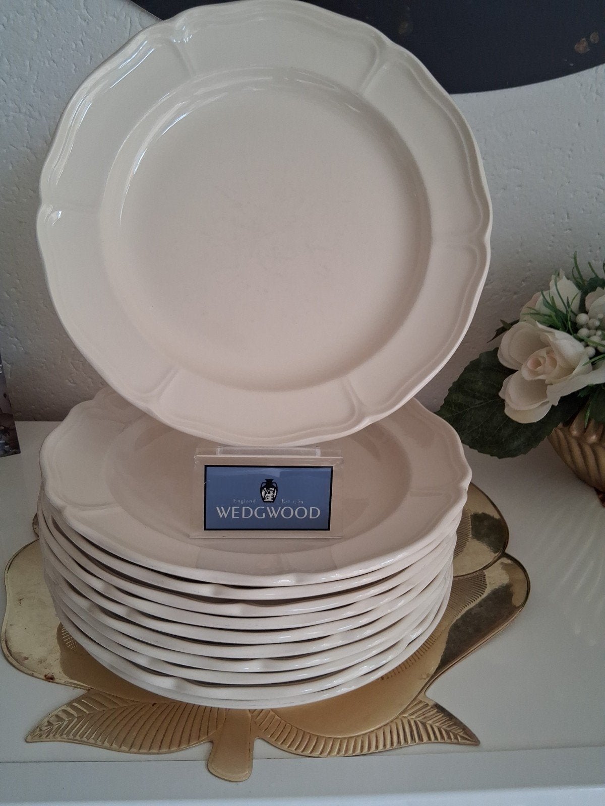 Wedgwood Queens Plain DINER BORDEN netjes, Ophalen of Verzenden, Zo goed als nieuw, Porselein, Bord(en)