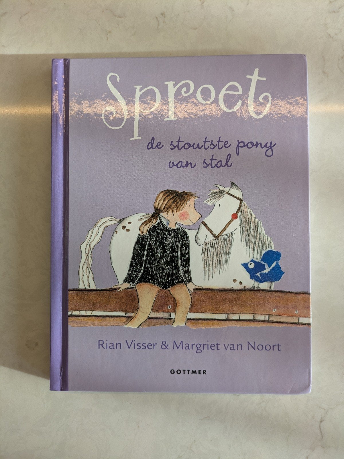 Sproet: De stoutste pony van stal - Rian Visser, Boeken, Ophalen, Zo goed als nieuw, Rian Visser & Margriet van Noort, Fictie algemeen