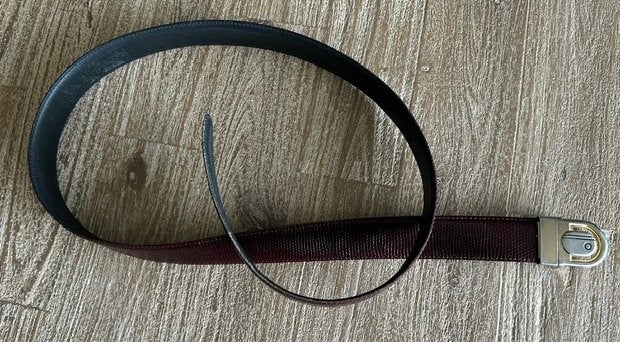 Riem, Minder dan 3 cm, Ophalen of Verzenden, Gedragen, Bruin