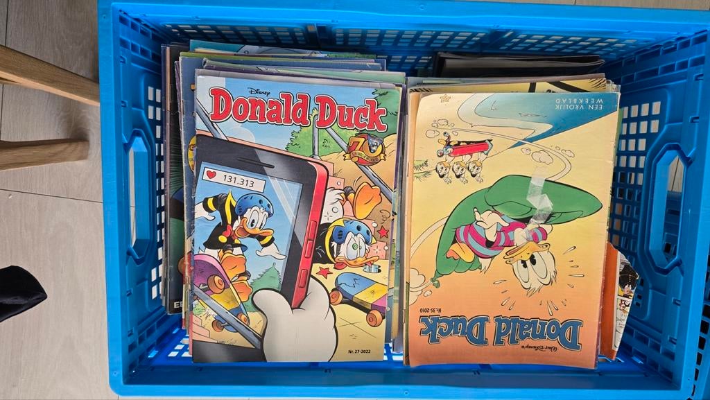 Krat vol Donald Duck stripboeken, Boeken, Meerdere stripboeken, Ophalen of Verzenden, Gelezen