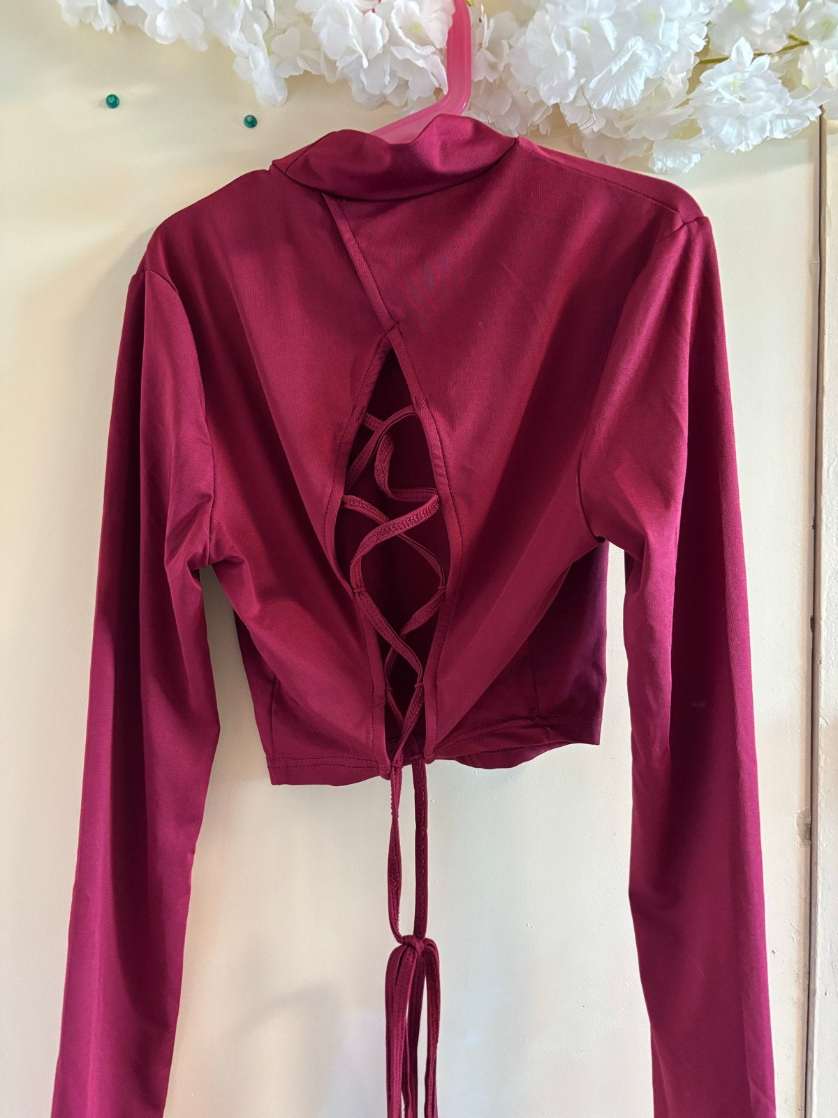 Prachtige bordeaux trui met open rug - Maat XS/S, Ophalen, Nieuw, Lange mouw, Maat 34 (XS) of kleiner