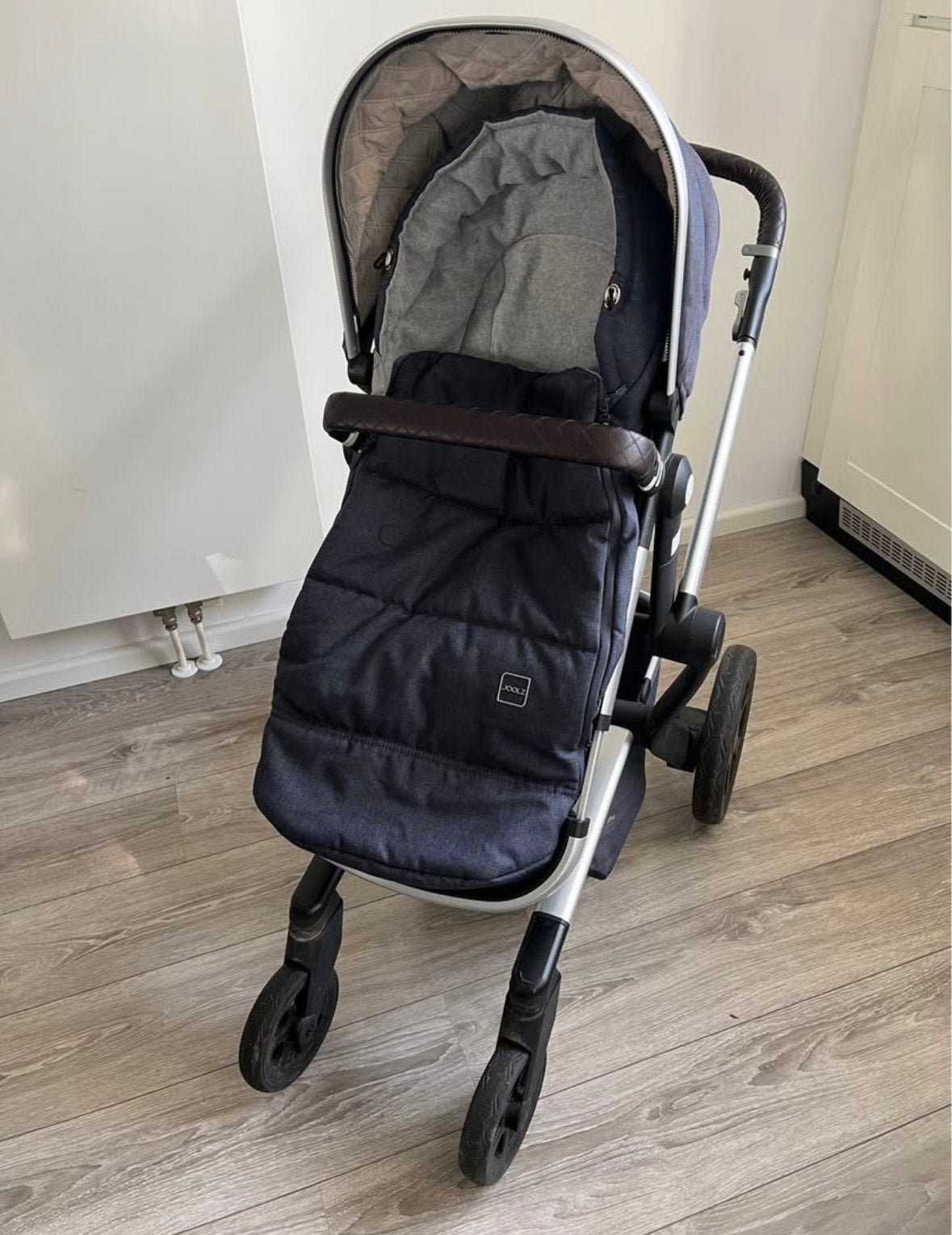 Joolz Day 3 kinderwagen met reiswieg en accessoires, Kinderen en Baby's, Kinderwagens en Combinaties, Ophalen, Gebruikt, Combiwagen