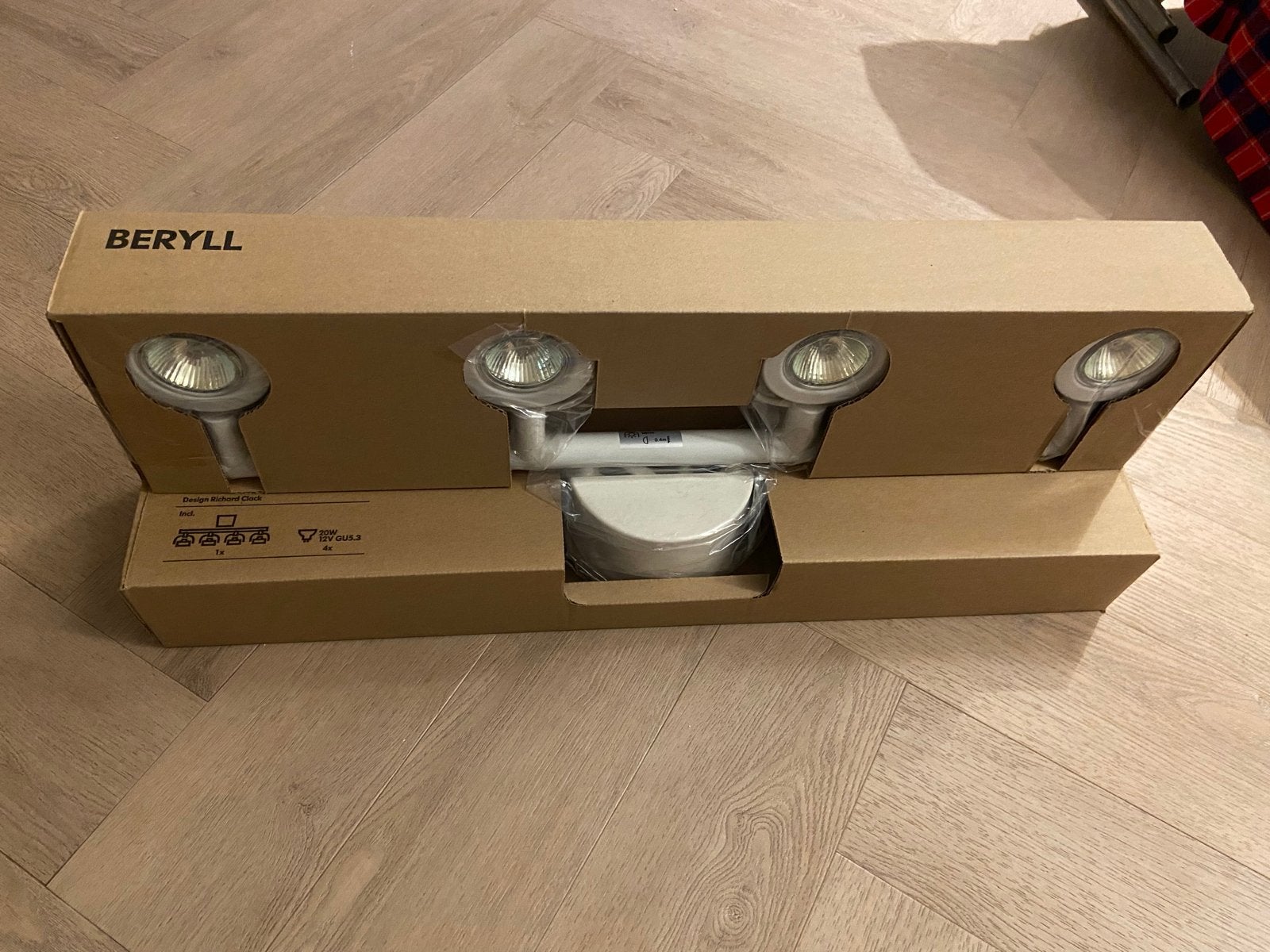 Beryll Plafondspot met 4 spots - Nieuw in doos, Verstelbaar, Overige merken, Nieuw, Ophalen of Verzenden