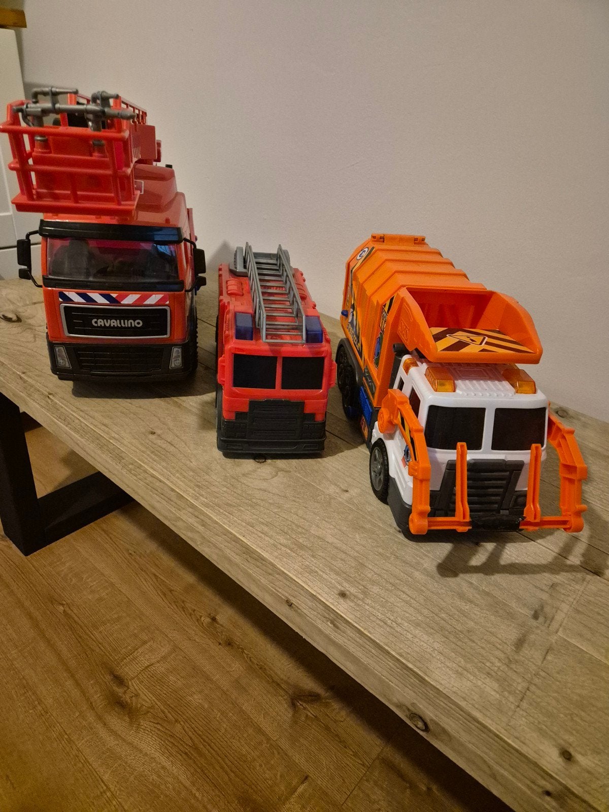 Speelgoedvoertuigen: Brandweerwagens & Vuilniswagen, Ophalen, Gebruikt