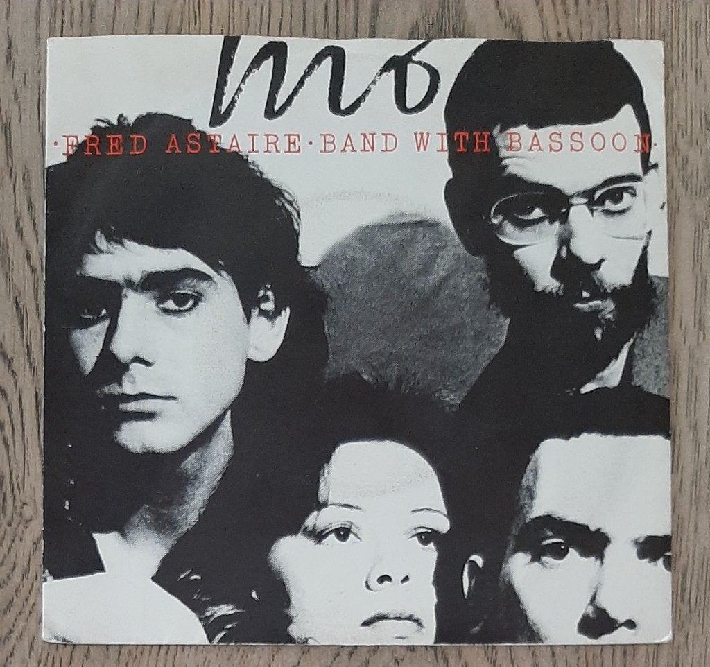 Mo – Fred Astaire / Band With Bassoon, Ophalen of Verzenden, Zo goed als nieuw, 7 inch, Pop