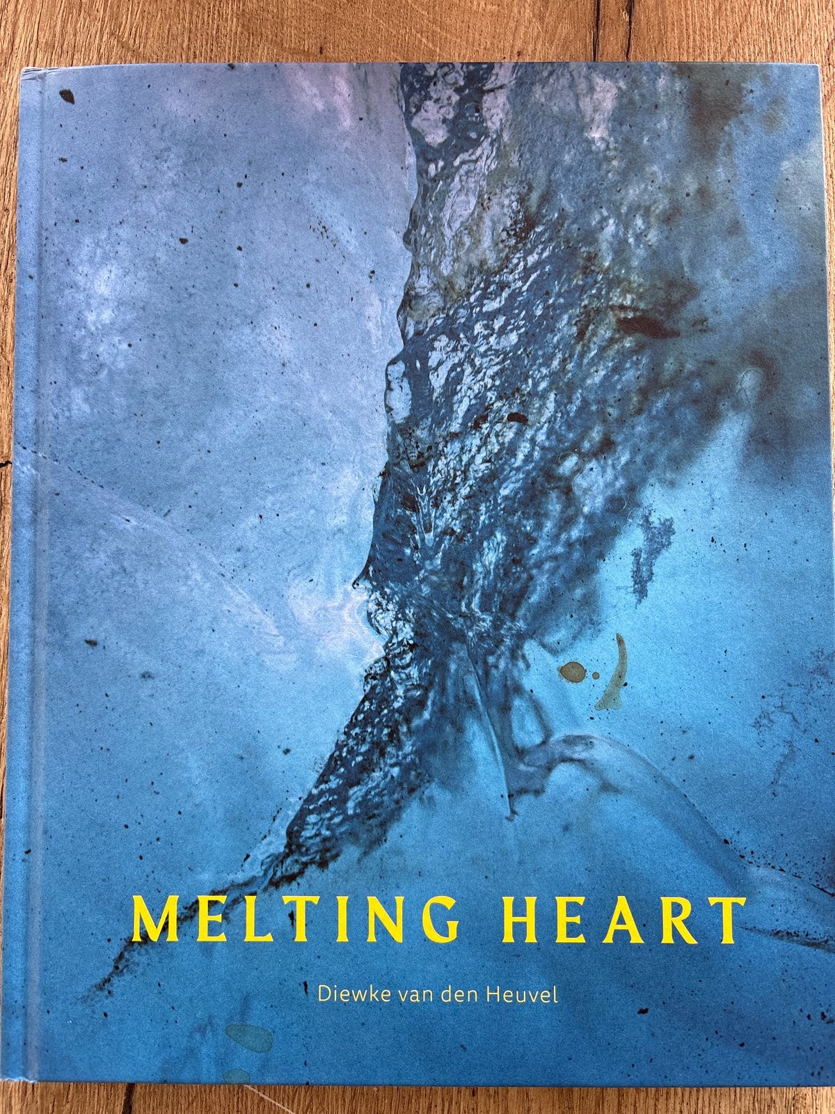Melting Heart - Diewke van den Heuvel - Natuurfotografie, Ophalen of Verzenden, Zo goed als nieuw, Natuur algemeen