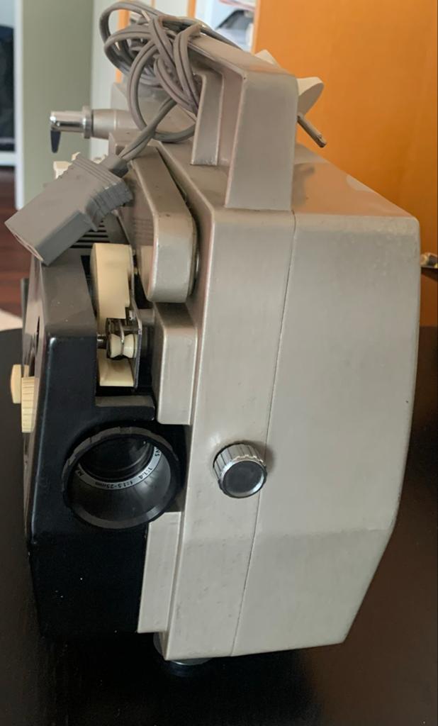 Filmprojector Pallas All-8 met defecte aandrijfsnaar, Ophalen of Verzenden, Niet werkend