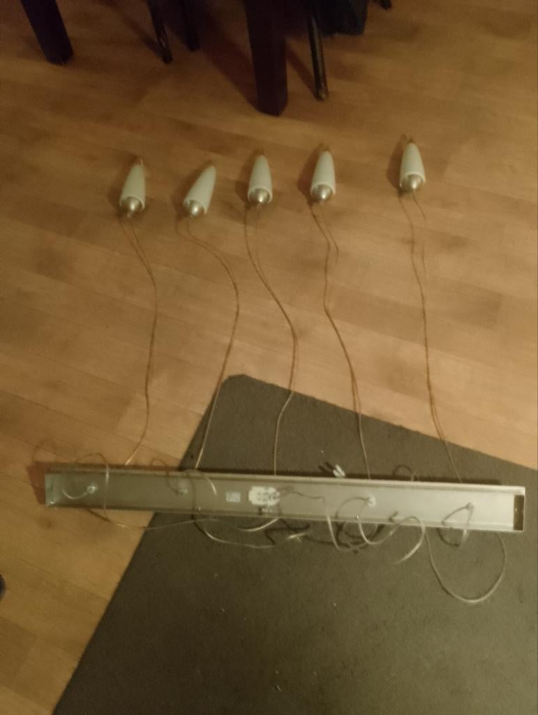 Mooie lamp met 5 druppel glazen van stevige kwaliteit, Huis en Inrichting, Lampen | Hanglampen, Ophalen, Gebruikt, Glas