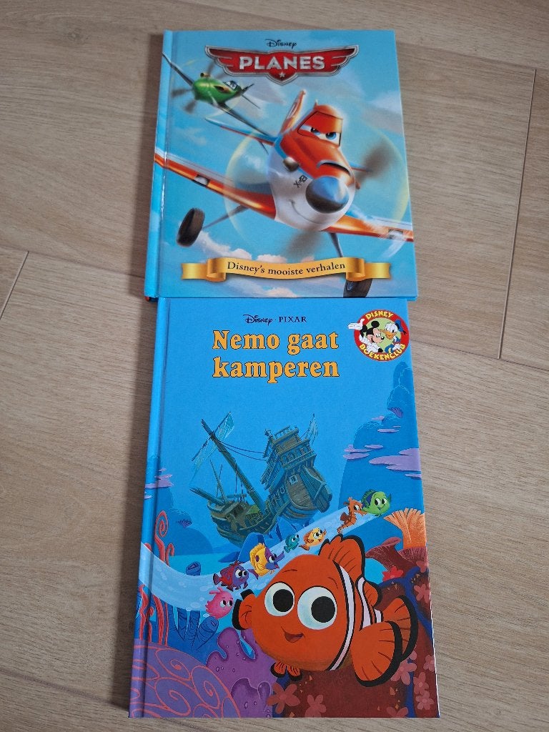 Disney Pixar Leesboeken, Planes en Nemo, Ophalen of Verzenden, Zo goed als nieuw, Disney Pixar