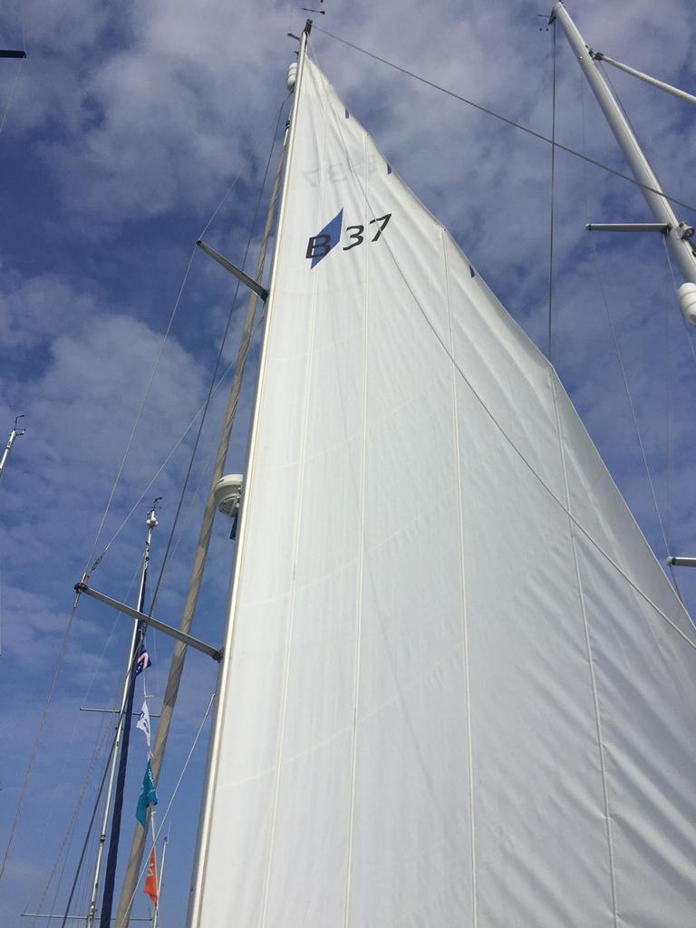 Elvstrom Rolgrootzeil Bavaria 37 Cruiser 2006, Watersport en Boten, Zeilen en Zeiltoebehoren, Gebruikt, Grootzeil, 30 tot 60 m²