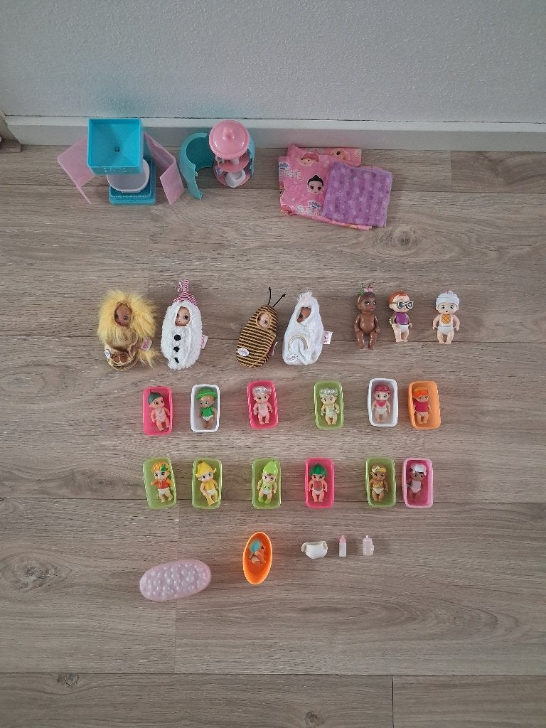 Veel baby secrets, Ophalen, Zo goed als nieuw, Babypop
