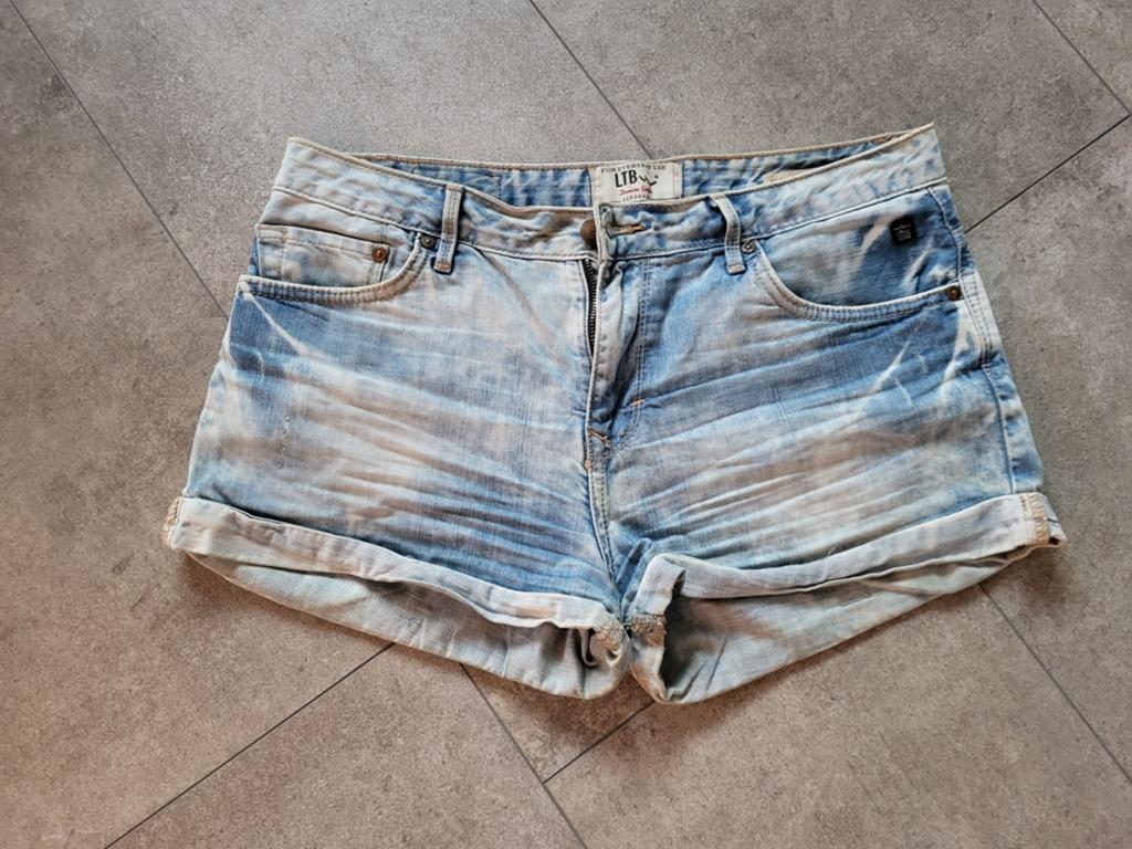 Jeans Ltb kort mt M, Blauw, Ophalen of Verzenden, Gedragen, LTB