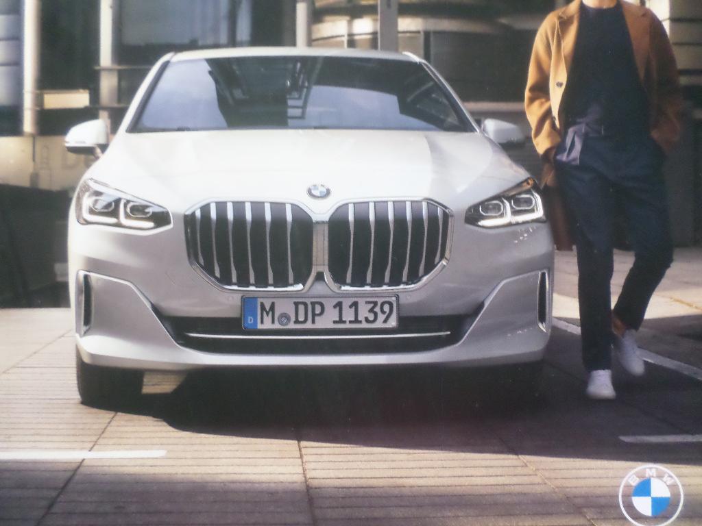 BMW X2 Active Tourer Brochure, Boeken, Ophalen of Verzenden, Zo goed als nieuw, BMW