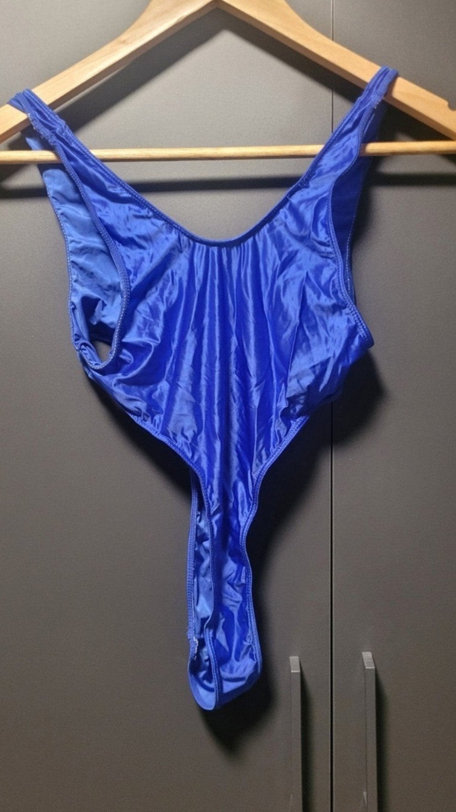 stringbody glanzende stof, Ophalen of Verzenden, Zo goed als nieuw, Blauw, Overige typen