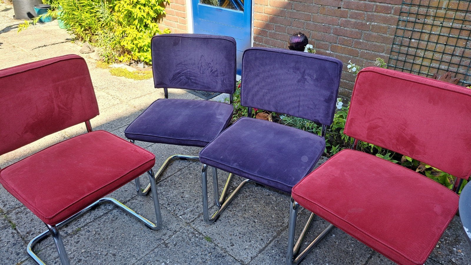 4 Ridge Rib Stoelen - 2 Paars, 2 Rood - Gebruikt, Ophalen
