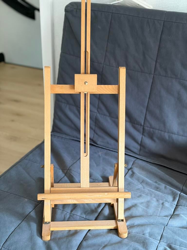 Kleine schildersezel te koop, Hobby en Vrije tijd, Schilderen, Ophalen of Verzenden, Zo goed als nieuw, Ezel