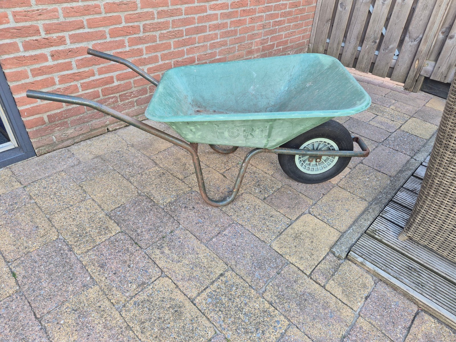 FORT Kruiwagen 80 liter, Tuin en Terras, Ophalen, Gebruikt, Tweewielig, Handmatig