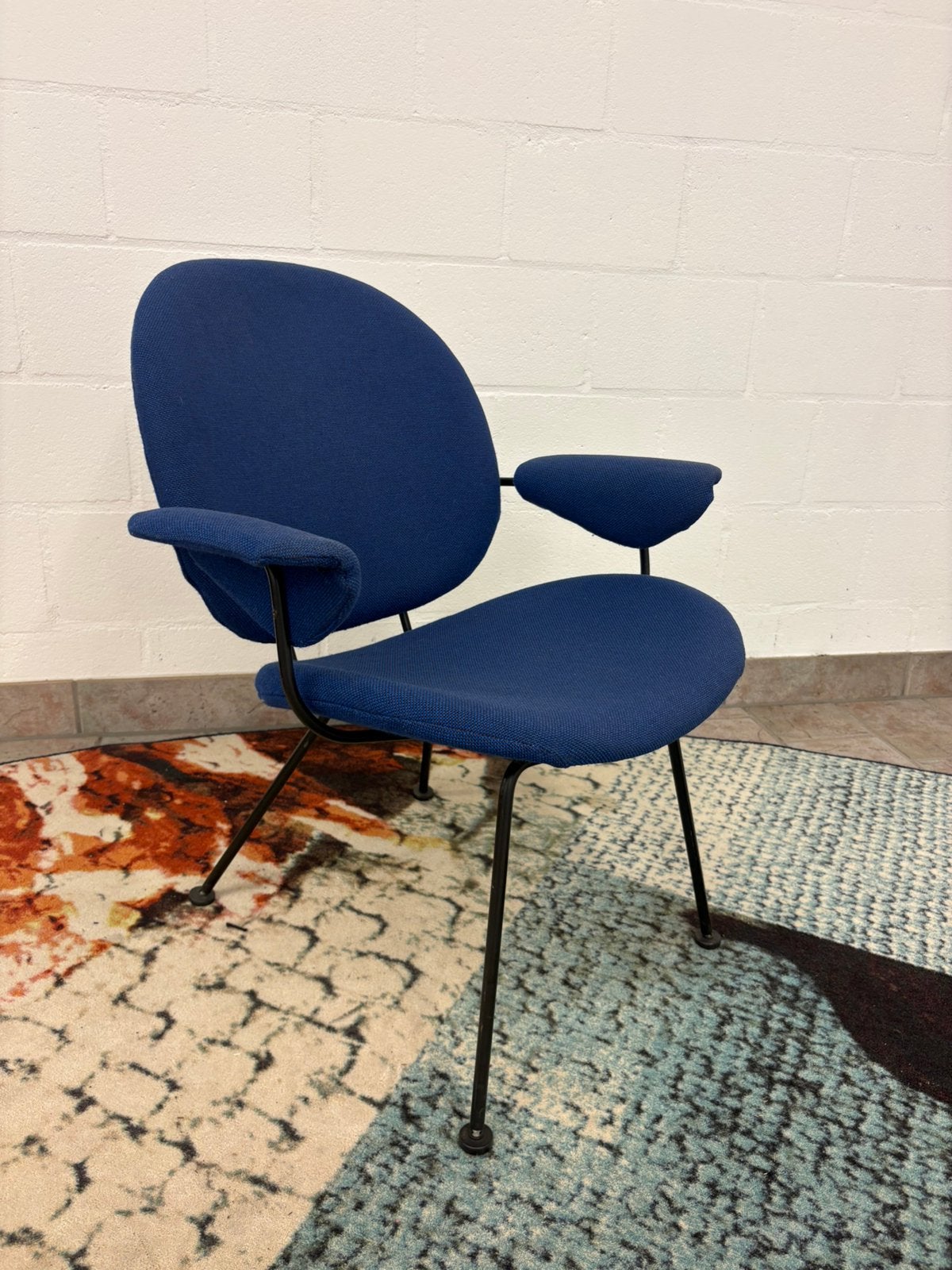 Gispen 302 fauteuil, Huis en Inrichting, Stoelen, Ophalen, Nijverheidsweg 13b, Zo goed als nieuw, Gnrtrading