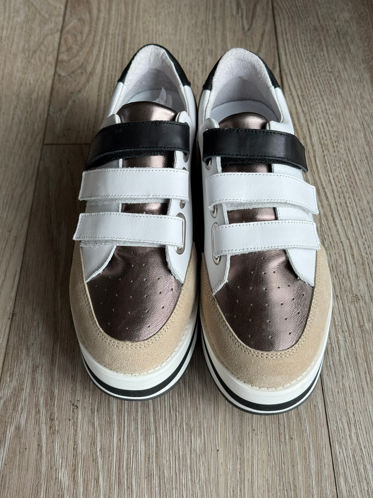 Dames sneakers maat 39 plateauzool klittenband, Wit, Nieuw, Ophalen of Verzenden, Sneakers of Gympen