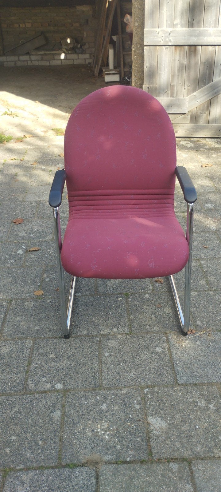 grahl c-design conferentie stoel (sledestoel), Ophalen, Zo goed als nieuw, Paars, Bureaustoel
