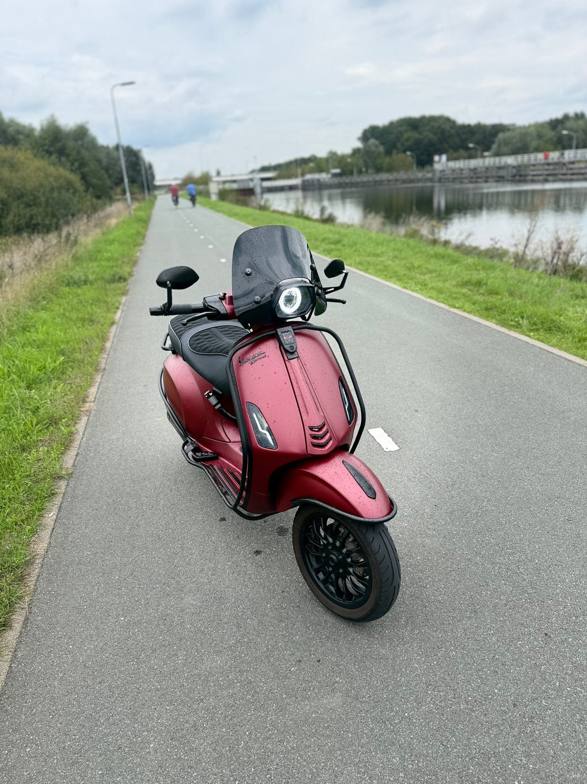 Vespa sprint 2018 full option tekoop hoeft niet persee weg, Ophalen, Maximaal 45 km/u, Vespa S, Zo goed als nieuw