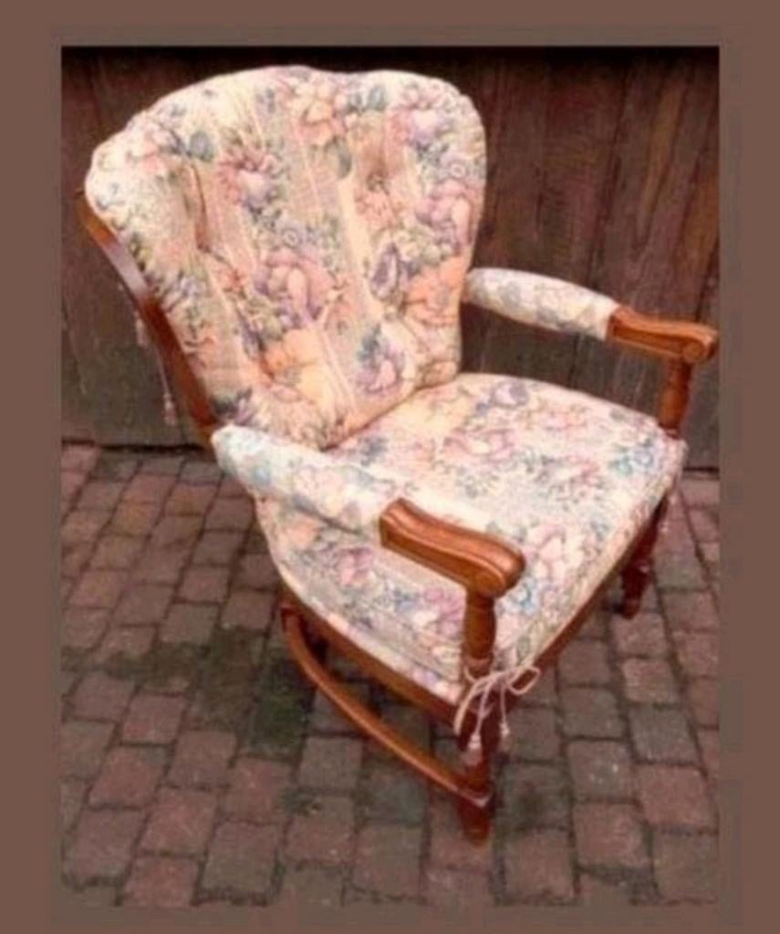 Vintage fauteuil met bloemmotief, Huis en Inrichting, Fauteuils, Ophalen, Gebruikt, Stof, 50 tot 75 cm