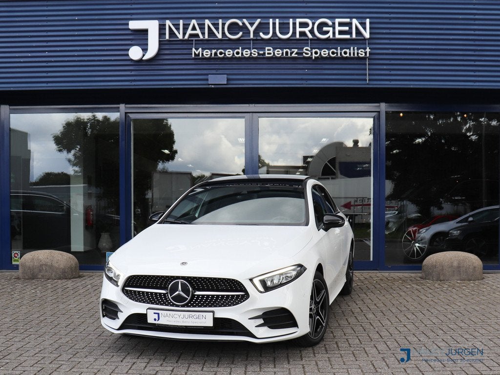 Mercedes-Benz A-Klasse 250 e AMG| 8G Aut | MBUX High End | N, 12 maanden, Gebruikt, 4 cilinders, Wit