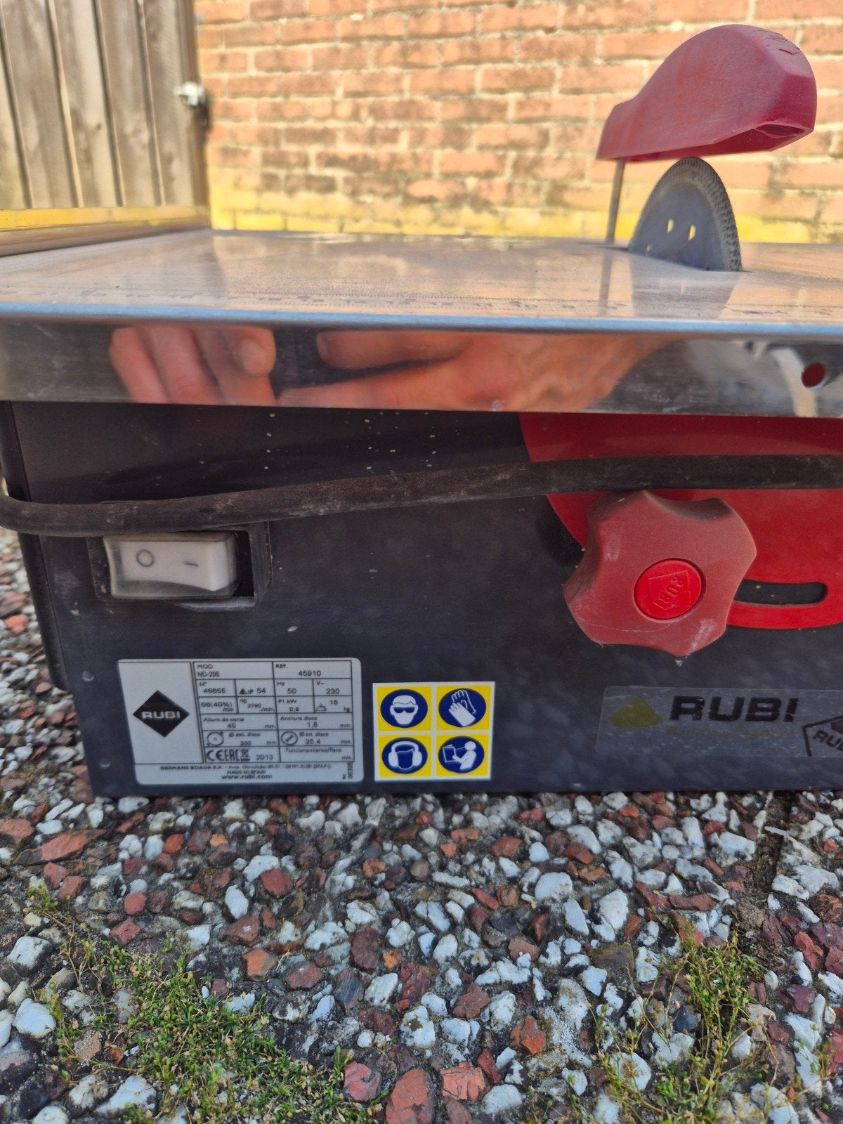 Rubi Tegelzaagmachine ND 200, Doe-het-zelf en Verbouw, Gereedschap | Zaagmachines, Gebruikt, Overige typen, 600 tot 1200 watt