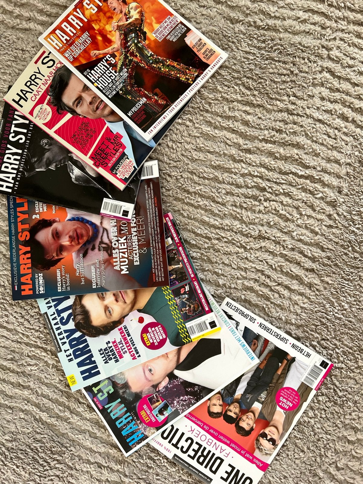 Harry Styles magazines + uniek boek, Ophalen, Zo goed als nieuw