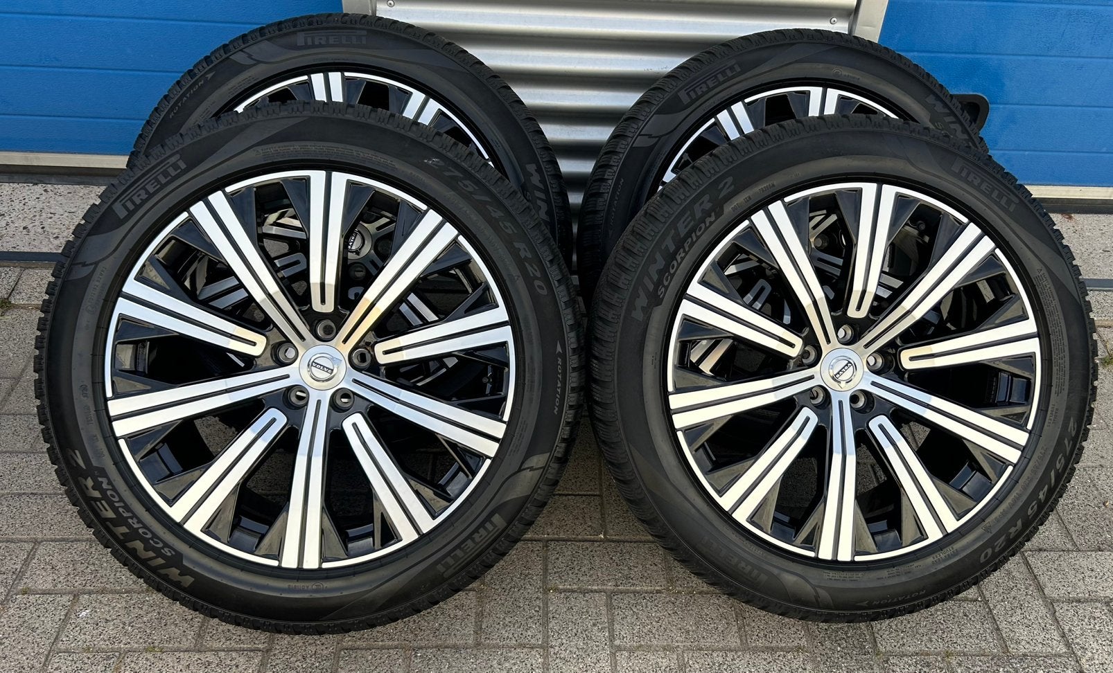 Zgan set 20 inch Volvo velgen 275-45-20 winterbanden XC90, Gebruikt, 275 mm, Banden en Velgen, Personenwagen