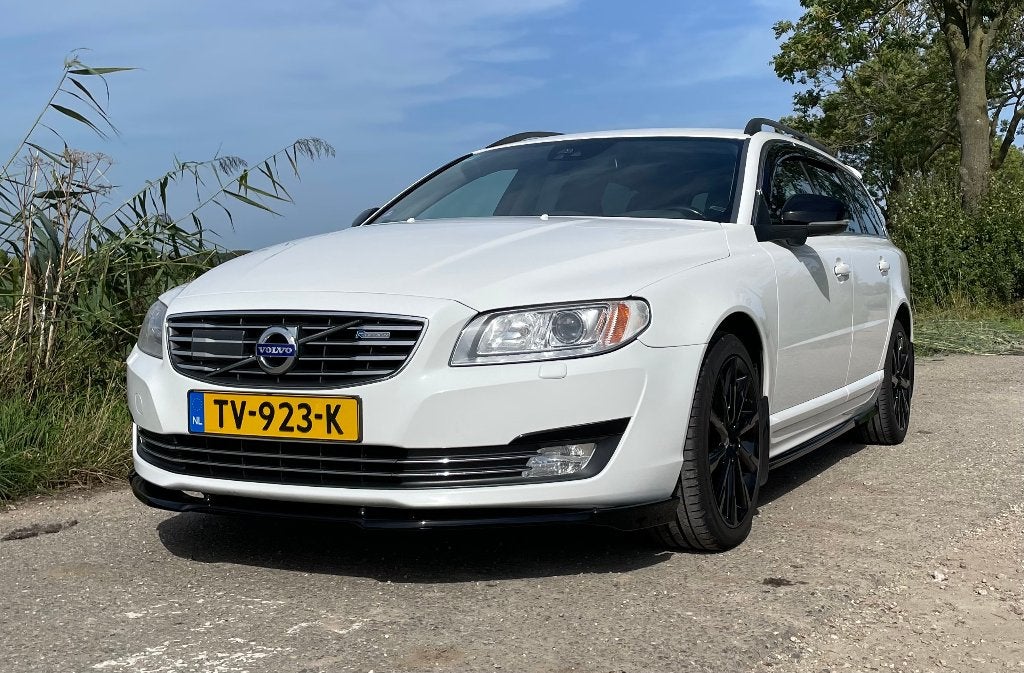Volvo V70 T5 Nordic+ | Polestar 253 pk | 8-traps automaat, Auto's, Geheel digitaal combi-instrument, 1800 kg, 4 cilinders, 1969 cc