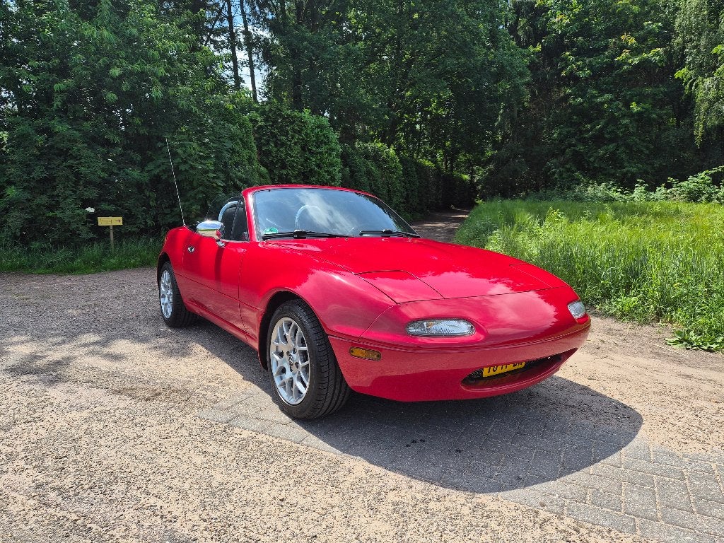 Mazda MX-5 1.6 Miata U9 1990 Rood, Auto's, Mazda, Particulier, MX-5, Airbags, Airconditioning, Lederen bekleding, Open dak, Radio