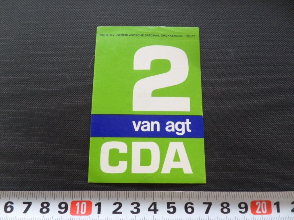sticker Politiek CDA van agt 2, Ophalen, Zo goed als nieuw