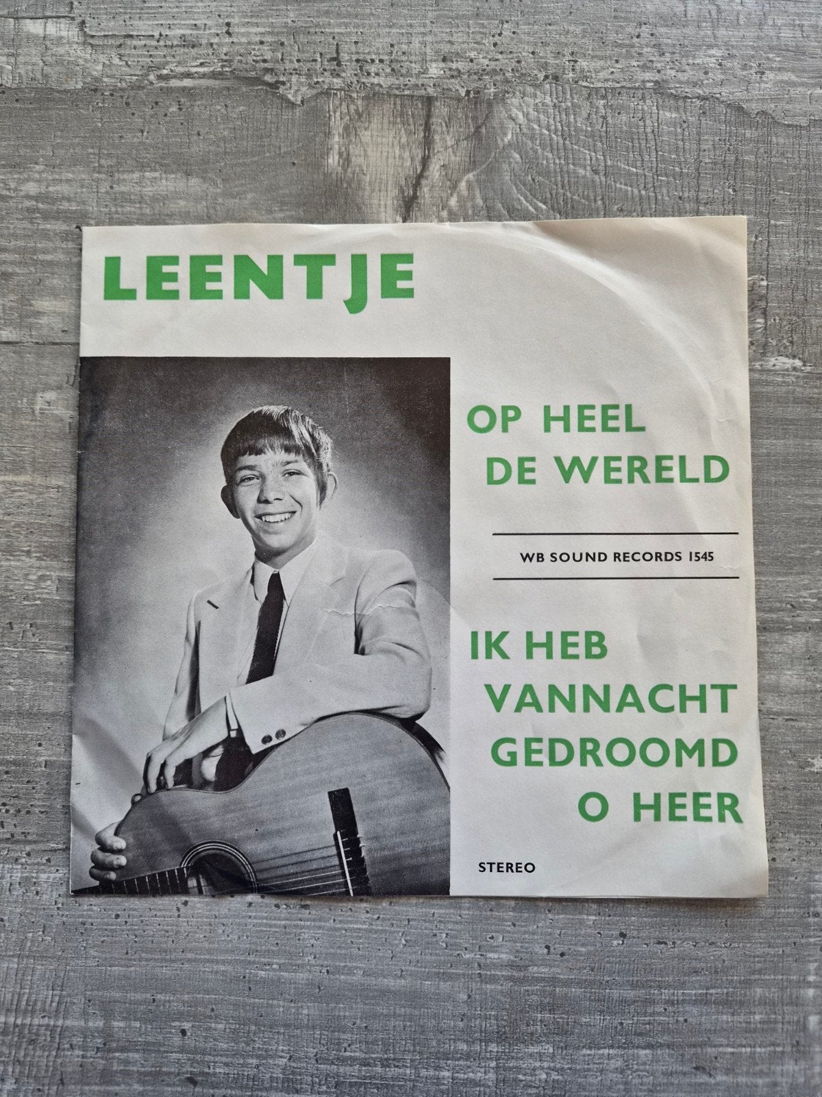 zeldzame oude piraten single van Leentje op heel de wereld, Ophalen of Verzenden, Gebruikt, 7 inch, Nederlandstalig
